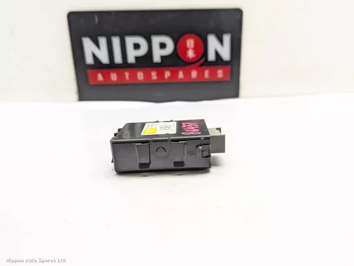 b84c627b-35b5-4df0-88cc-54351b8d3eea.jpeg?