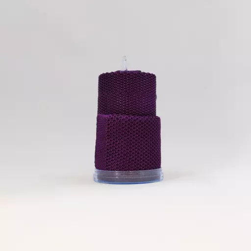 Purple knitted tie