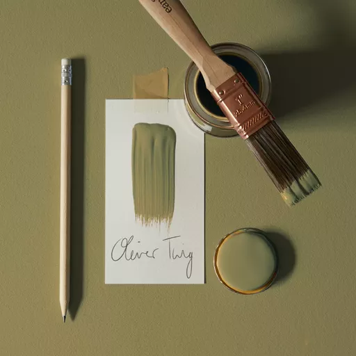 Oliver Twig Brush Shot.webp