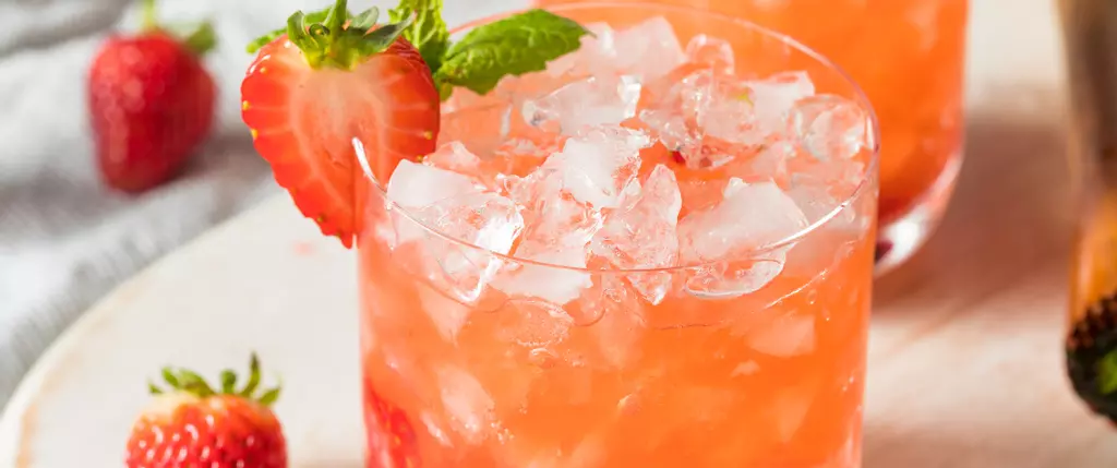 Strawberry & Mint Gin Smash