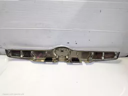 e5c1caa5-5ac6-46f1-82ec-c42950f73d57.jpeg?