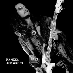 gretavanfleet Sam April 2024 with GS24 sq anno.jpg