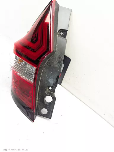 dea1bb74-7143-43be-89ed-0cee20b79c1e.jpeg?