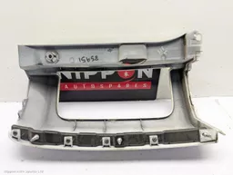 29c2e9a8-2c5c-46b6-a268-95d5f32b7b77.jpeg?