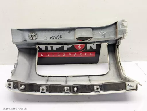 29c2e9a8-2c5c-46b6-a268-95d5f32b7b77.jpeg?