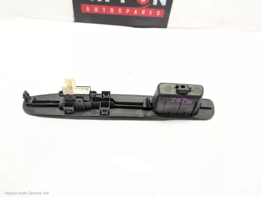 ca6bd4cc-8e10-4acd-a5bf-d5146dbbcc36.jpeg?