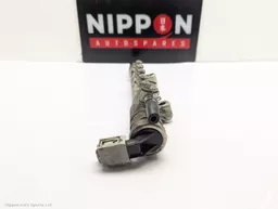 352ce75d-ca3f-4b9d-b53c-9454bd729927.jpeg?