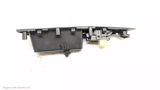 bea4e441-040d-438b-b5e5-5d49a9b28bf4.jpeg?