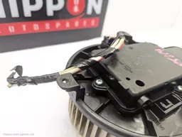 b09a4ed7-8c6f-429a-aef1-a6bd32d580fb.jpeg?