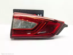 0a4ee5d8-aae0-4017-a6b6-50bebc4f7f83.jpeg?