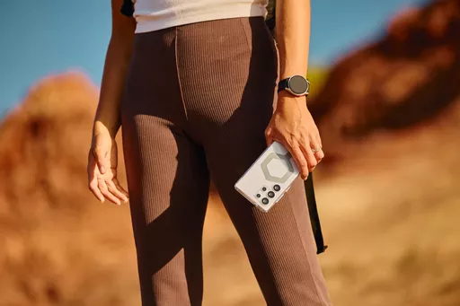 B6v0LfmgN0mXnoyUcfZBMg.c-r.jpg?