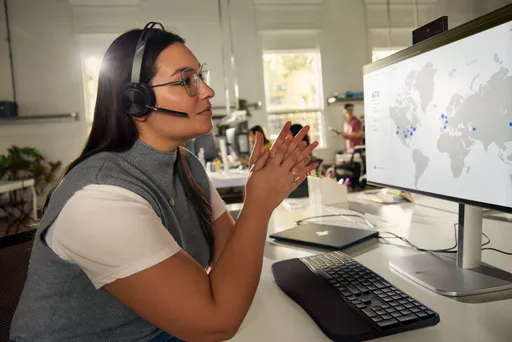 cLlOi8ELsUSmWmy0nZFUBw.c-r.jpg?