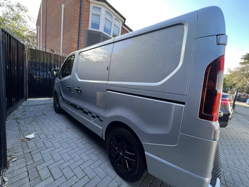 1770647285-63601600.jpg?