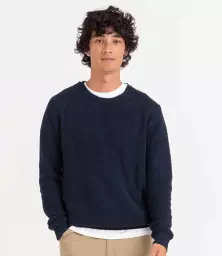 EA062%20NAV%20MODEL%201%20HERO.jpg?
