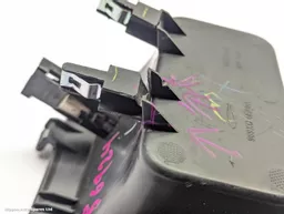 2bf7de19-8a4c-43d1-9b93-0d9a65dcfa6f.jpeg?