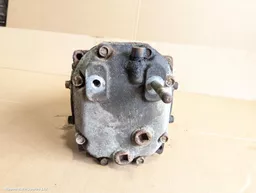 e73c4e28-193c-4033-aa21-c98f9f61d7d7.jpeg?