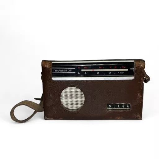 Transistor radio 1.jpg