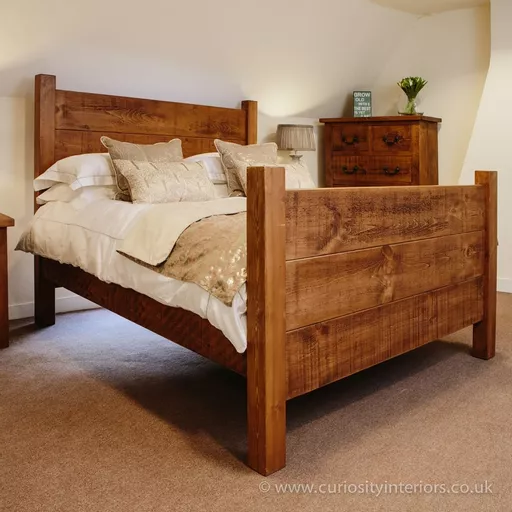 Devonshire Plank Bed