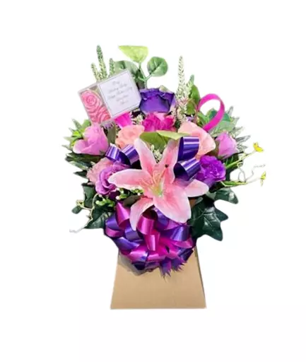 Box Vase Bouquet arrangement - gift - flowers - bouquet - any colour