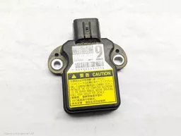 37e40721-ea4a-4586-a49b-cbd7e8b26ade.jpeg?