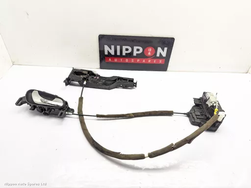 0a5bcabb-165b-4130-8a97-0960ce36a1b9.jpeg?