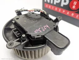 dfe47d15-bec7-4bea-a71e-68b4209a3b8f.jpeg?