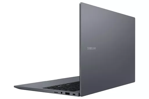 jfzGpZt880u-8uPhuHD2qg.c-r.jpg?