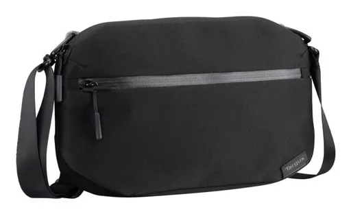 ehUUNmdiUUWLpEz3X63CLw.c-r.jpg?