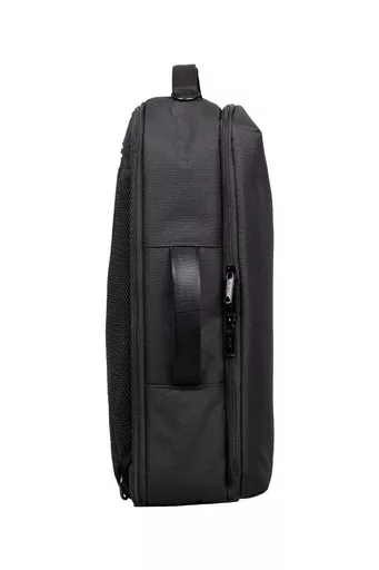 yq2A1X3yDkWsjBMgcM9jUg.c-r.jpg?