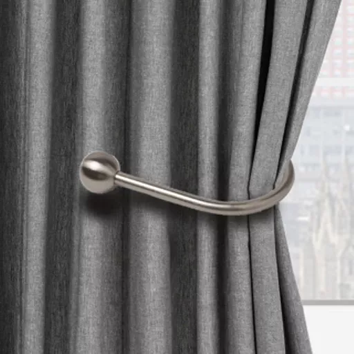 700826SP_700826N_CLOSE%20UP%20700826N%20Ball%20Holdback%20SS%20Room%20Set%20Image%202000x2000%20300dpi%20RGB.jpg?