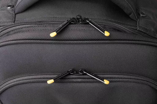 jHDgUg44y06odRUb0q974Q.c-r.jpg?