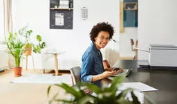 QnfRVp80e0elYZ9EU9-EZA.c-r.jpg?