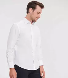 946M%20WHI%20MODEL%203.jpg?