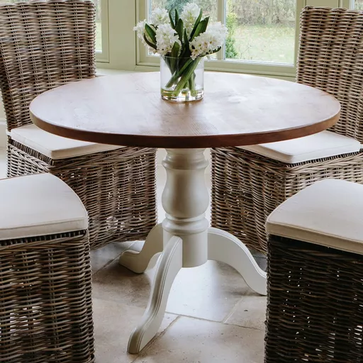 Hardwick Round Dining Table