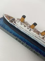 titanic.jpg