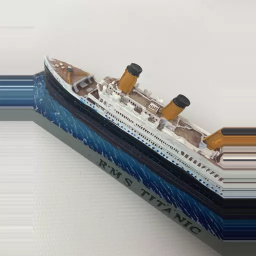 Small Titanic Model