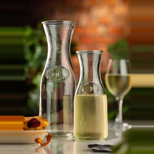 CARAFES & DECANTERS