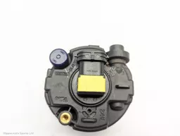 f66e09db-bbbb-46f1-9d2e-fdc12f42bd8d.jpeg?