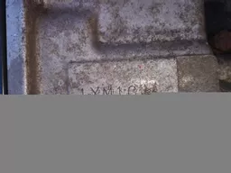 27252a27-59bc-4786-a2a9-55c0a3fb9ce4.jpeg?