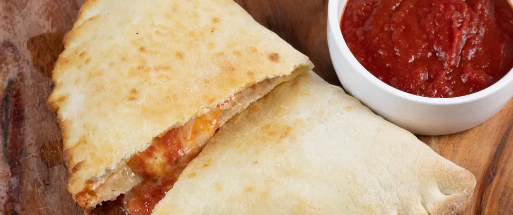 Air Fryer Chicken & Pepperoni Calzone