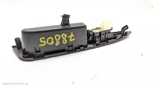 eb1f761a-8cc7-4127-bcd4-7e386eb5ca08.jpeg?