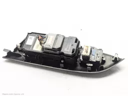 5c7a2321-f52b-48ca-b098-301fdd7fbc25.jpeg?