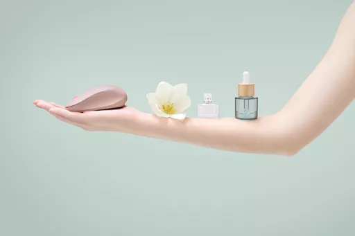 hpIgKR4_skeG9tGni96_Ew.c-r.jpg?