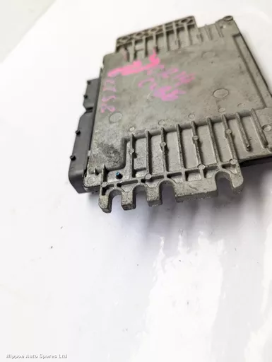 eac0fc36-2a92-4115-b9c6-014c2cccf472.jpeg?