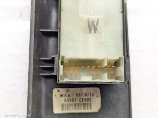 dae8ca03-7290-45ba-ad32-5fb8c7d8f4b3.jpeg?