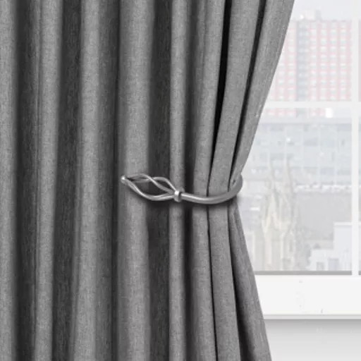 700014SP_Crown%20Holdback%20Silver%20Room%20Set%20CLOSE%20UP.jpg?