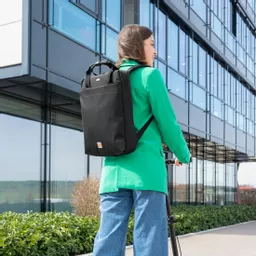 DJJPEUyRkkm4Hjbh17s0kg.c-r.jpg?