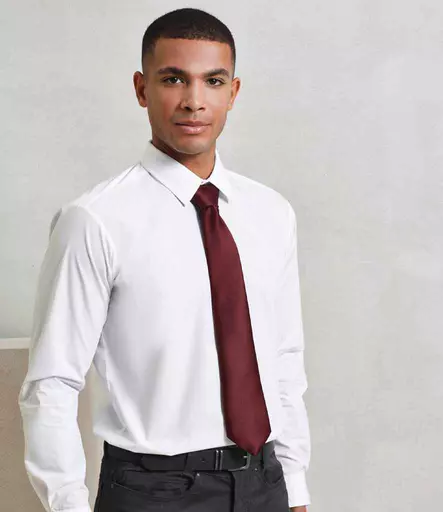 PR750%20BUR%20MODEL%201%20HERO.jpg?