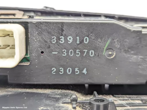 f18a28a8-52bd-41a0-8a4b-3479a7986c29.jpeg?