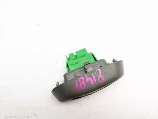 f31c0693-6184-48e0-93d8-ddd30be8f89d.jpeg?